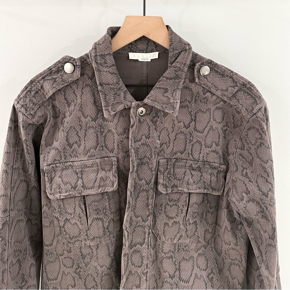 Karlie Snake Print Utility Jacket Gray Size Medium - image 2